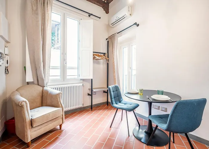 Guesthost - Ponte Vecchio Flats *