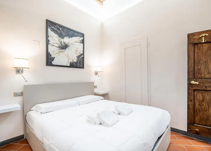Guesthost - Ponte Vecchio Flats