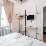 Guesthost - Ponte Vecchio Flats 아파트 피렌체