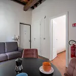 Guesthost - Ponte Vecchio Flats 아파트